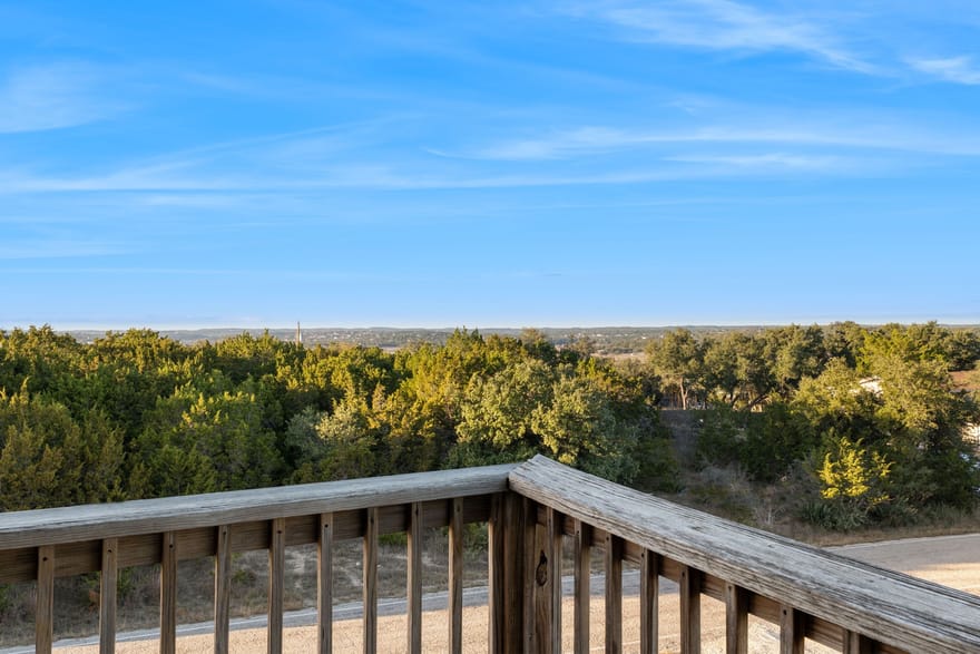 556 Apollo, Canyon Lake, Texas