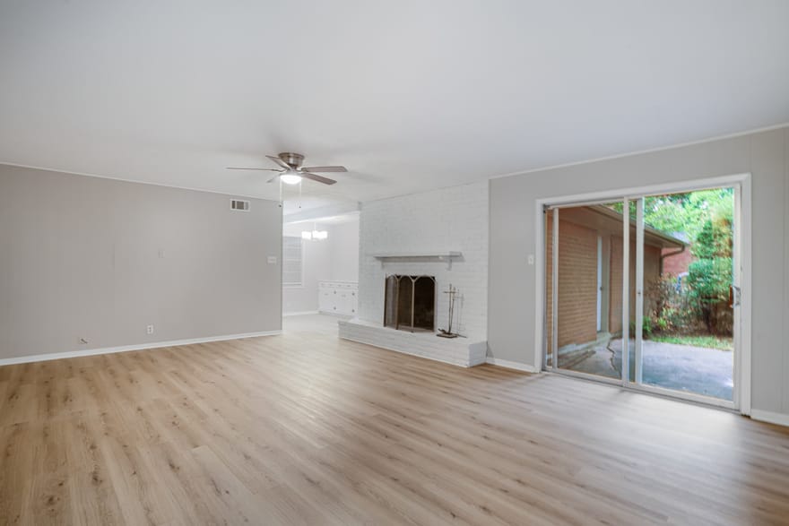665 32nd Street, Paris, Texas