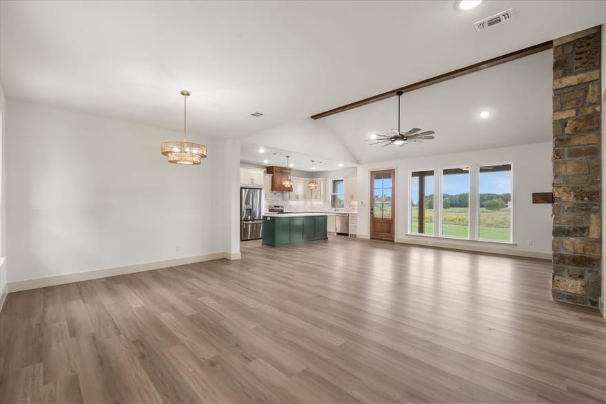 1122 Vz County Road 2517, Canton, Texas