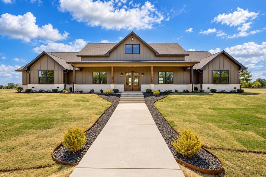 242 Private Rd 2712, Mt Pleasant, Texas