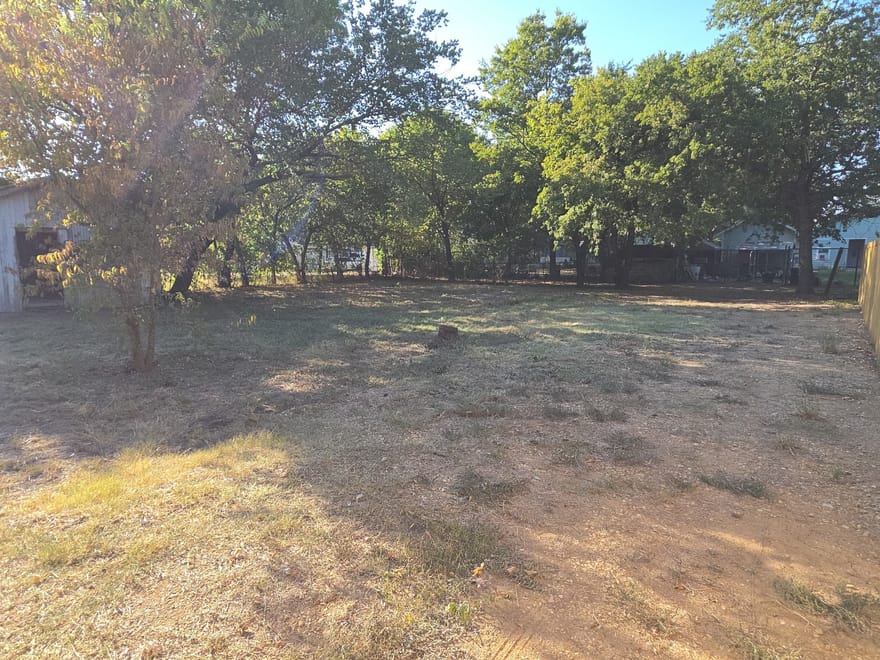 1013 E Tennie, Gainesville, Texas