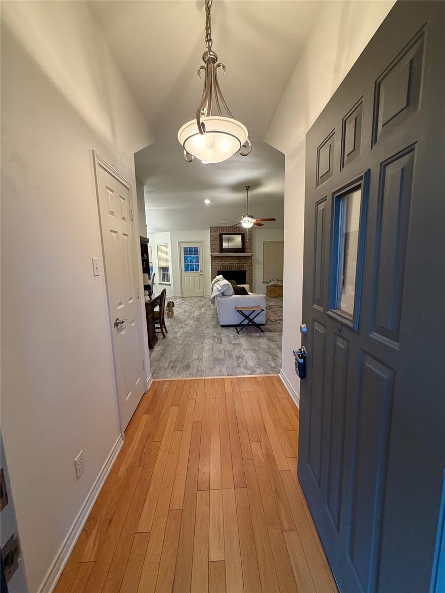 1107 Oxford Drive, Gainesville, Texas