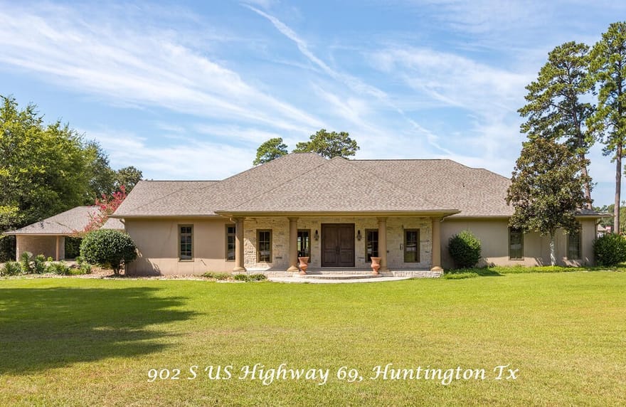 902 S Us Highway 69, Huntington, Texas