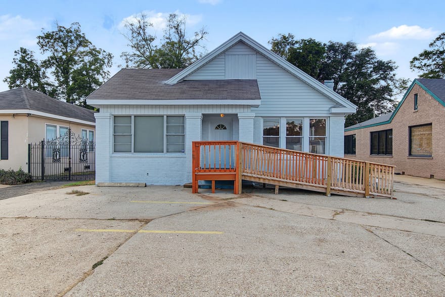 3548 Youree Drive, Shreveport, Louisiana