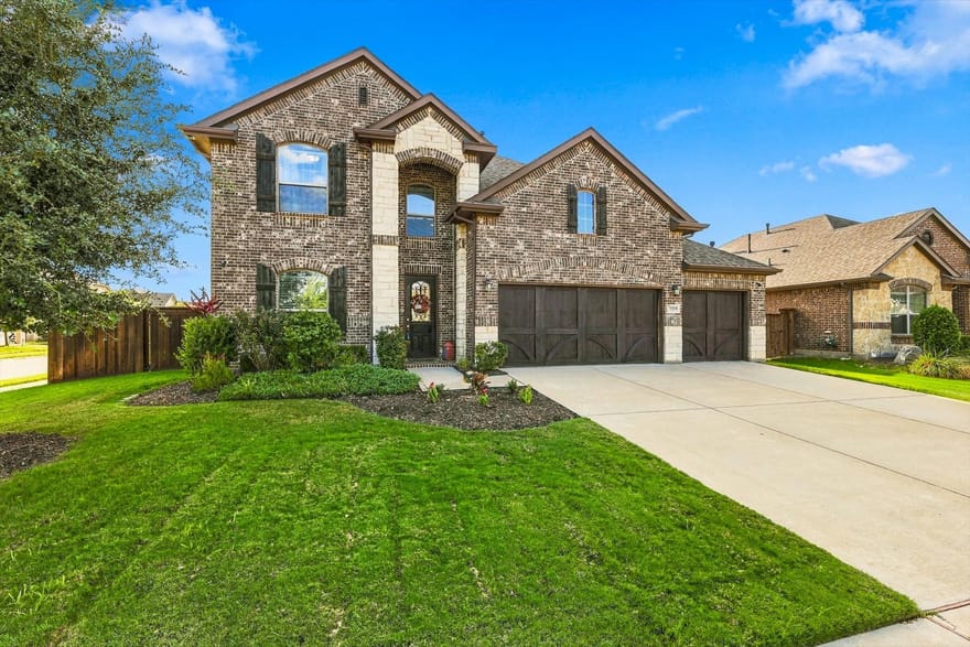 3214 Treyburn Lane, Mansfield, Texas