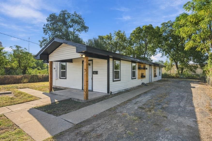 112 Rose Street, Marlin, Texas