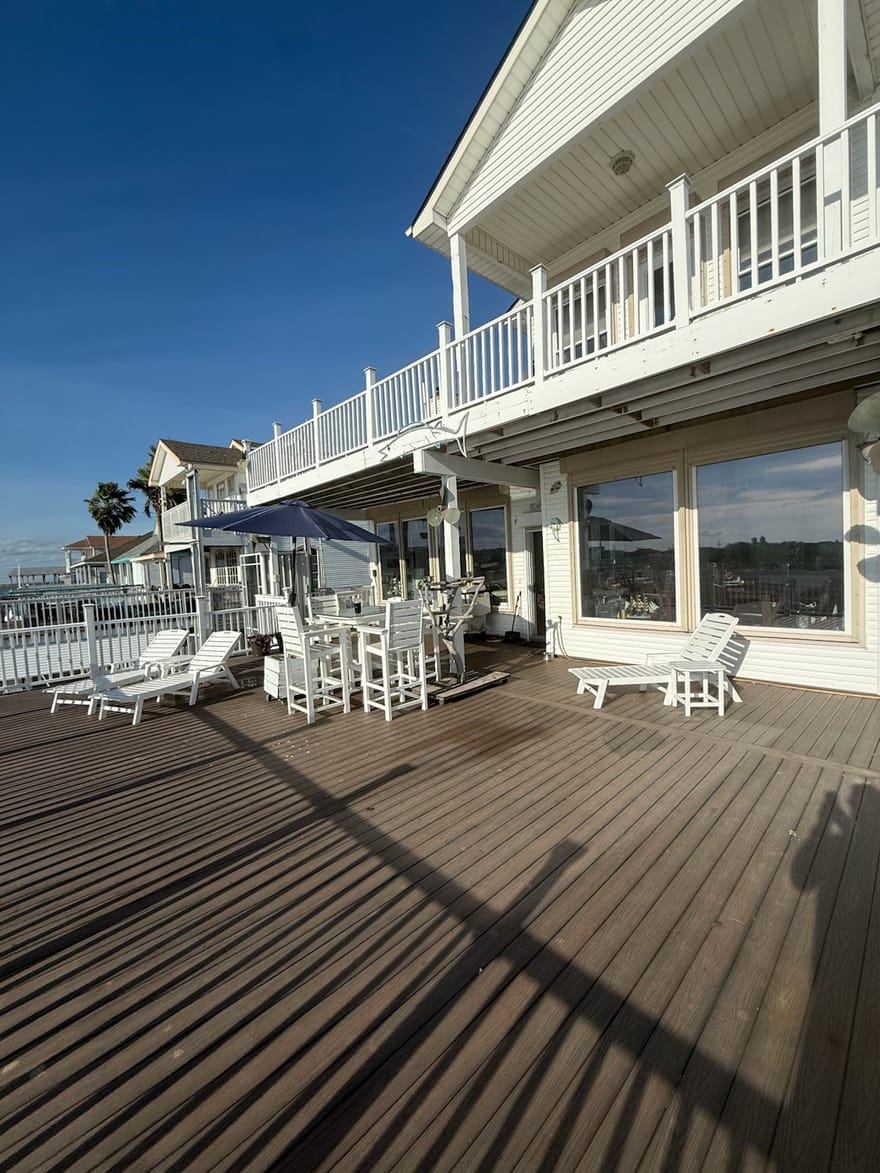431 Hana Drive, Tiki Island, Texas