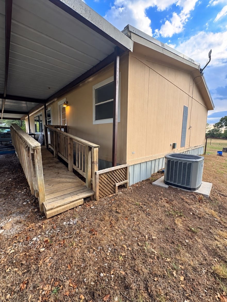 1150 Lamkin Road, Mineral Wells, Texas