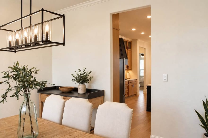 4009 Twin Hills Court, Joshua, Texas