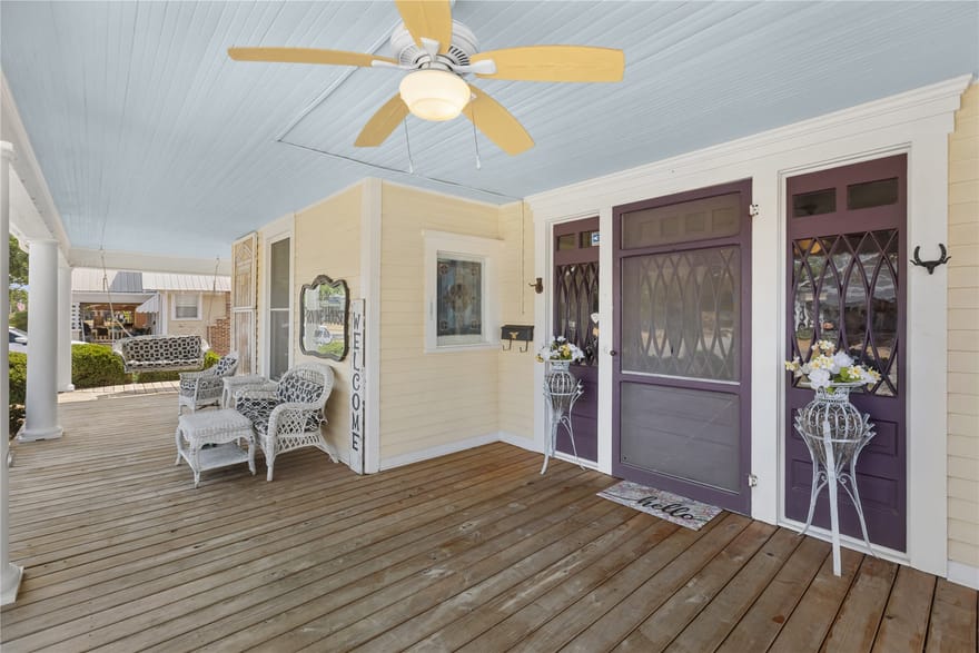 905 8th Street, Honey Grove, Texas