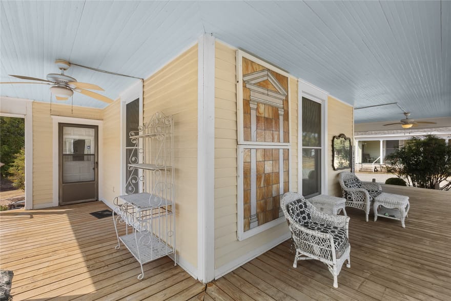 905 8th Street, Honey Grove, Texas