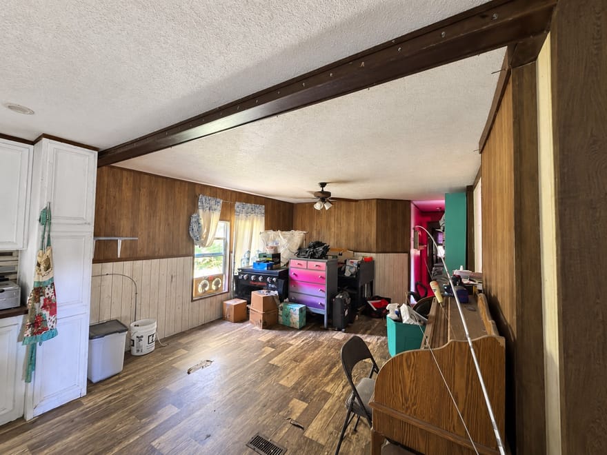 5318 Lesleigh Circle, Orange, Texas