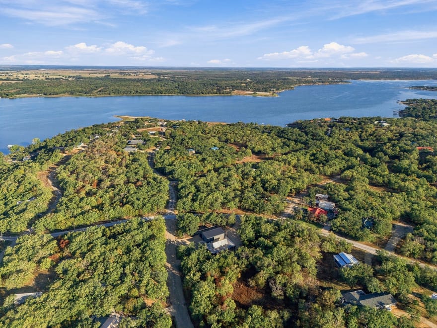100 Bandera Drive, Nocona, Texas