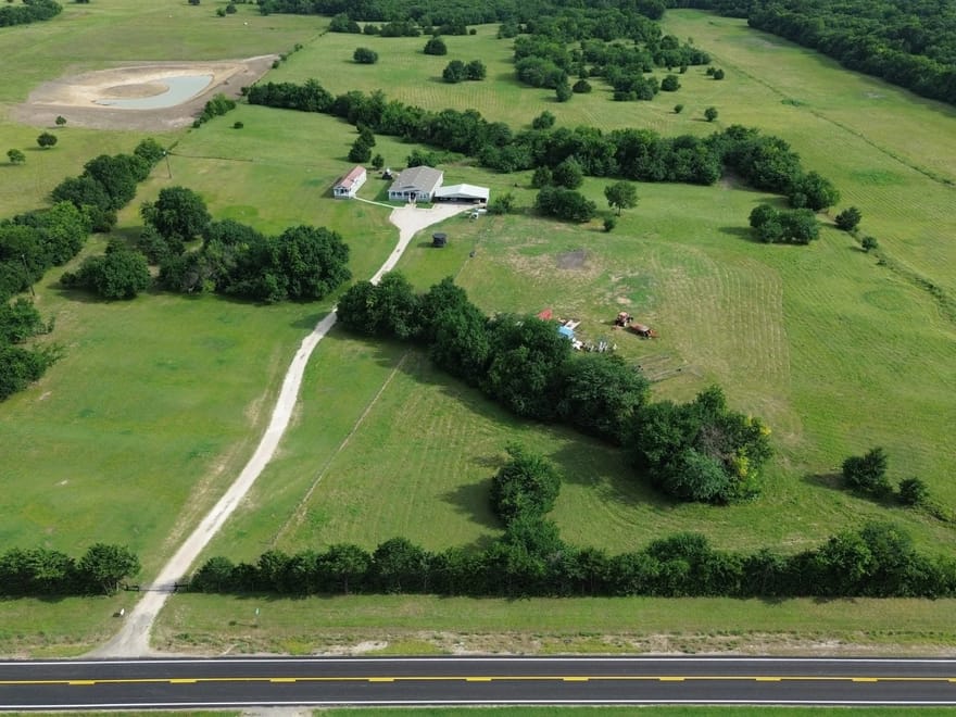 4081 Fm 2736, Campbell, Texas