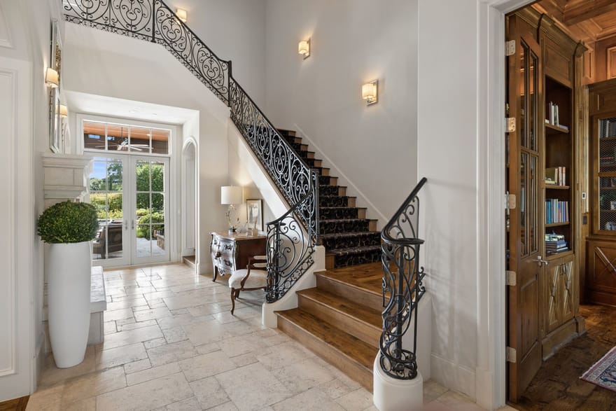 2109 Cedar Elm Terrace, Westlake, Texas
