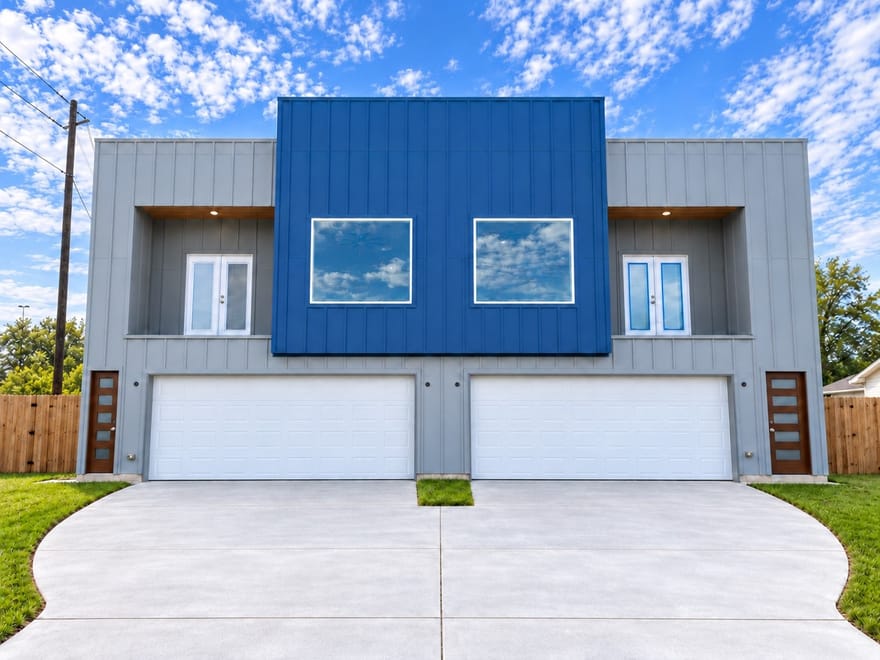 4251 SE Reed Road, Houston, Texas