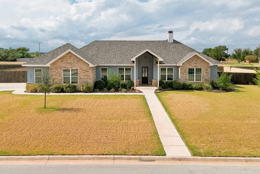 212 Runnymede Way, Abilene, Texas