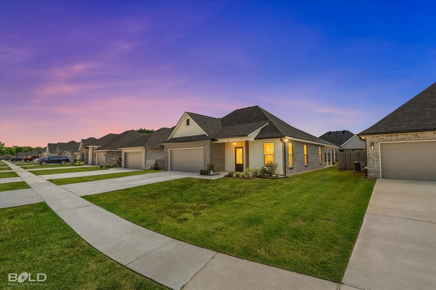740 Crozier Drive, Bossier City, Louisiana