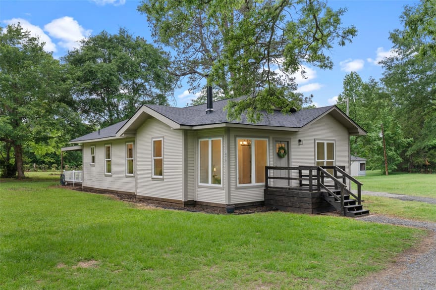 10820 Mallard Drive, Keithville, Louisiana