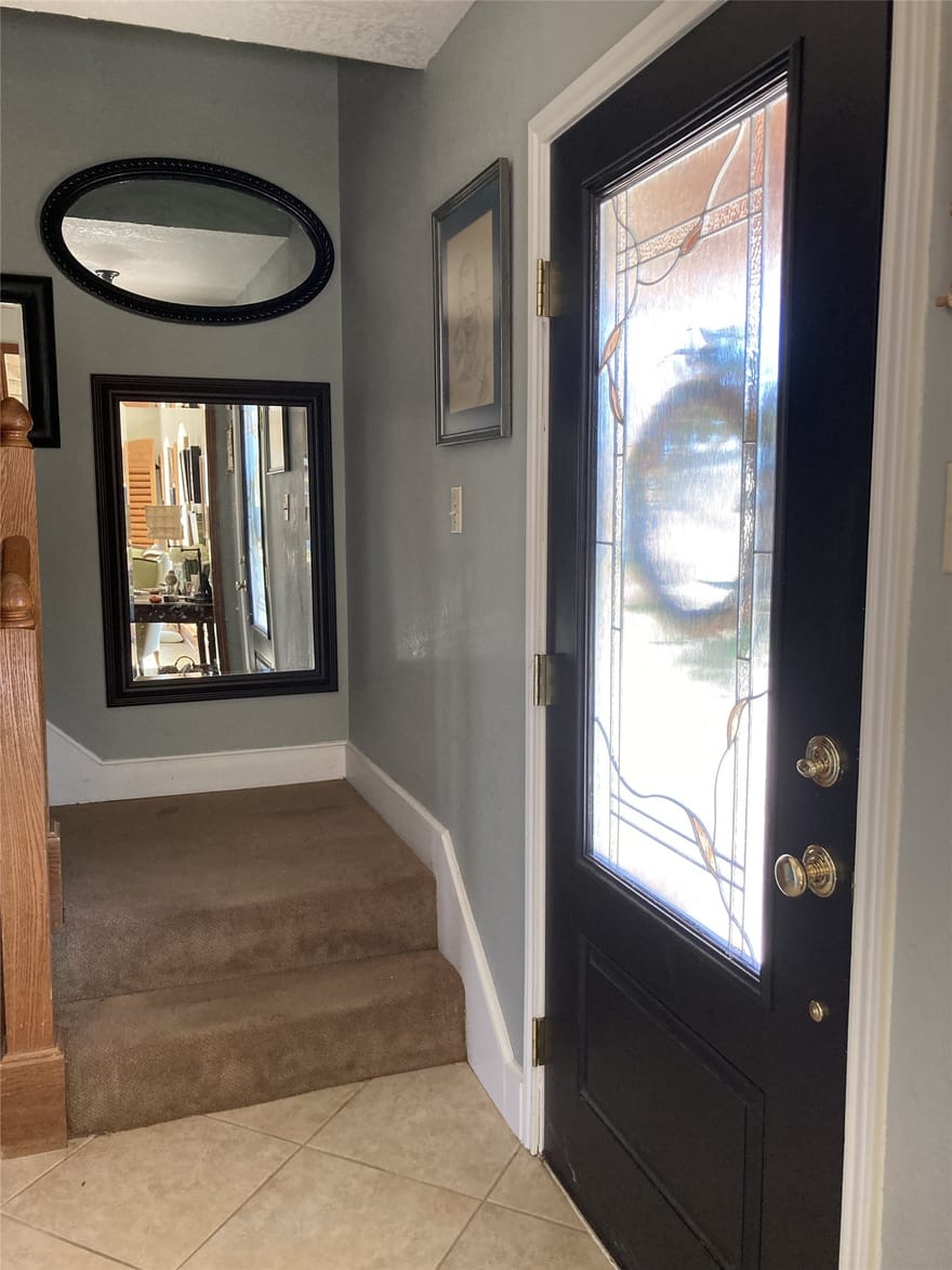 700 Aqua Vista Drive, Granbury, Texas