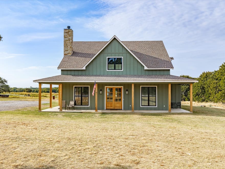 474 Legacy Lane, Bowie, Texas