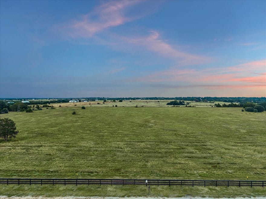 16 Round Top Farms Drive, Round Top, Texas