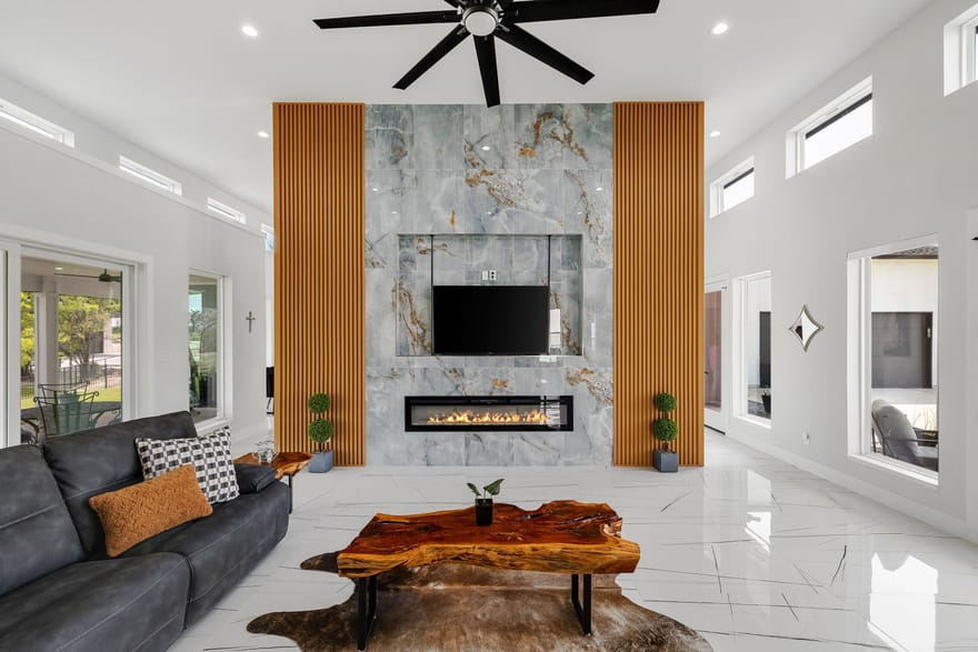 313 Ryker Lane, Gunter, Texas