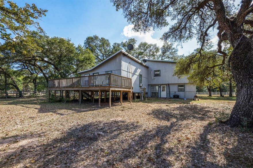 1141 Reeves Road, Garwood, Texas