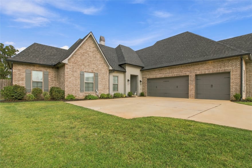 260 Cullom Drive, Bossier City, Louisiana