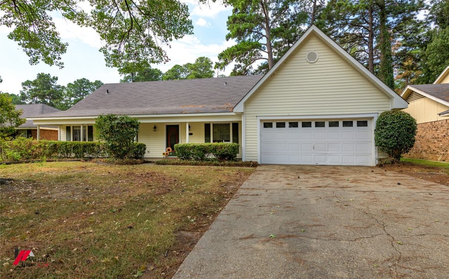 9916 Beaver Creek Drive, Shreveport, Louisiana