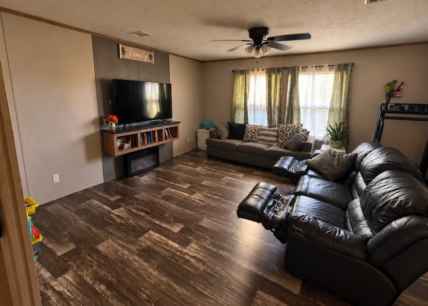 3722 Vz County Road 2112, Wills Point, Texas