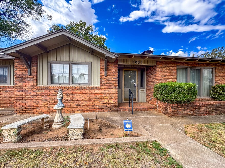 1601 N Avenue F, Haskell, Texas