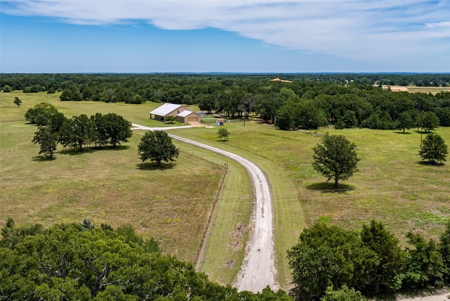 10193 County Road 4240, Kerens, Texas