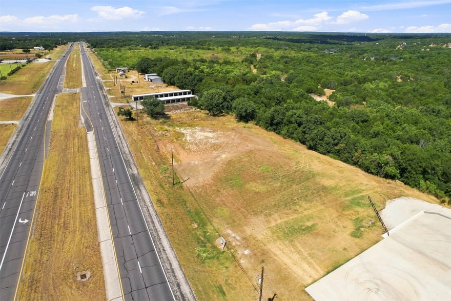 9800 Mineral Wells Highway, Weatherford, Texas
