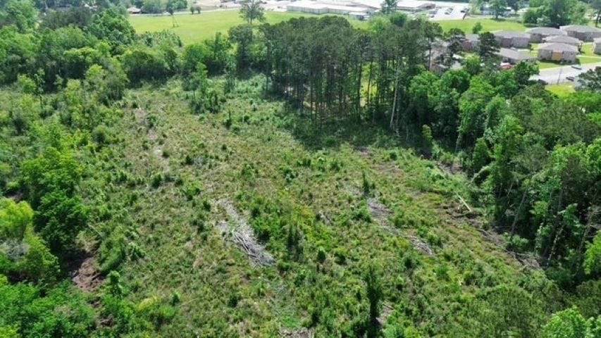 97825 Tr Rt 117 Hursey St, Kirbyville, Texas