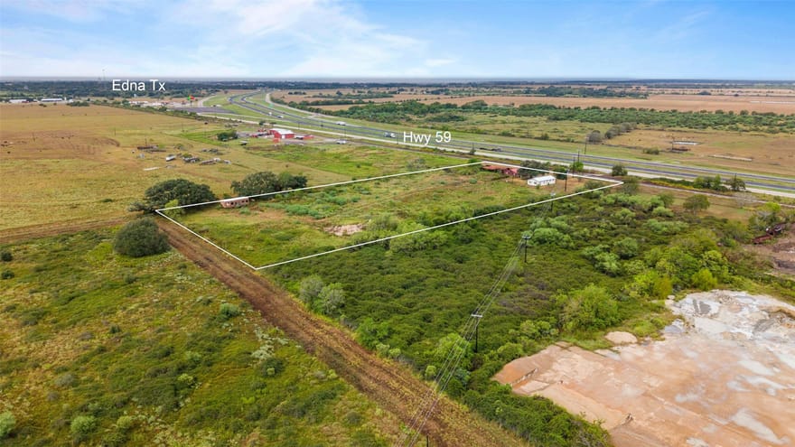 1625 Us Highway 59, Edna, Texas