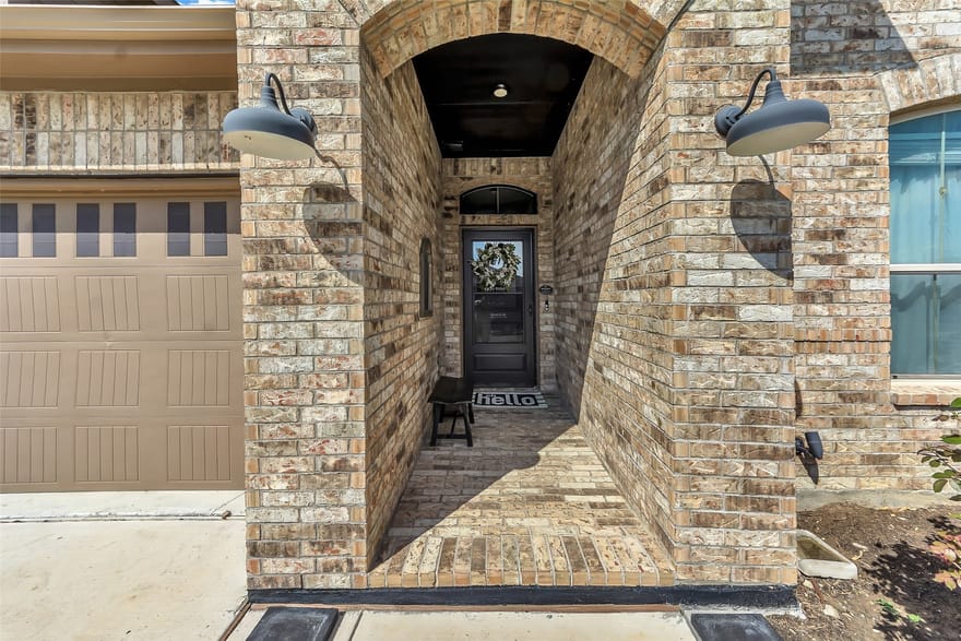 232 Drumcliffe Drive, Fort Worth, Texas