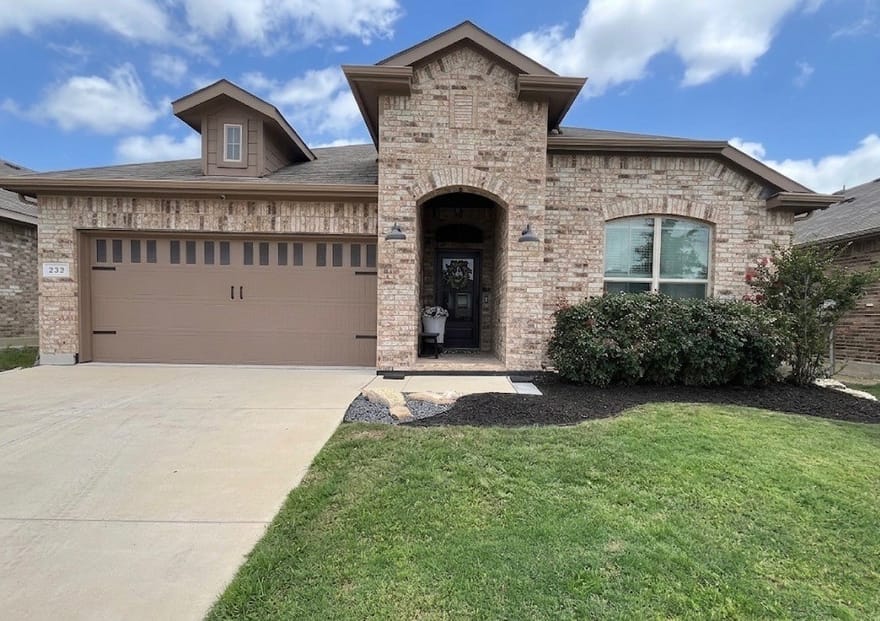 232 Drumcliffe Drive, Fort Worth, Texas