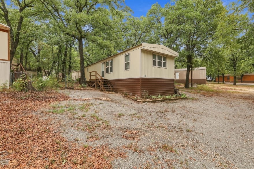 512 Mill Creek Resort Road, Pottsboro, Texas