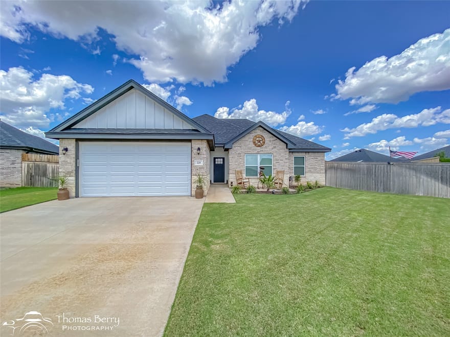 225 Moon Beam Path, Abilene, Texas