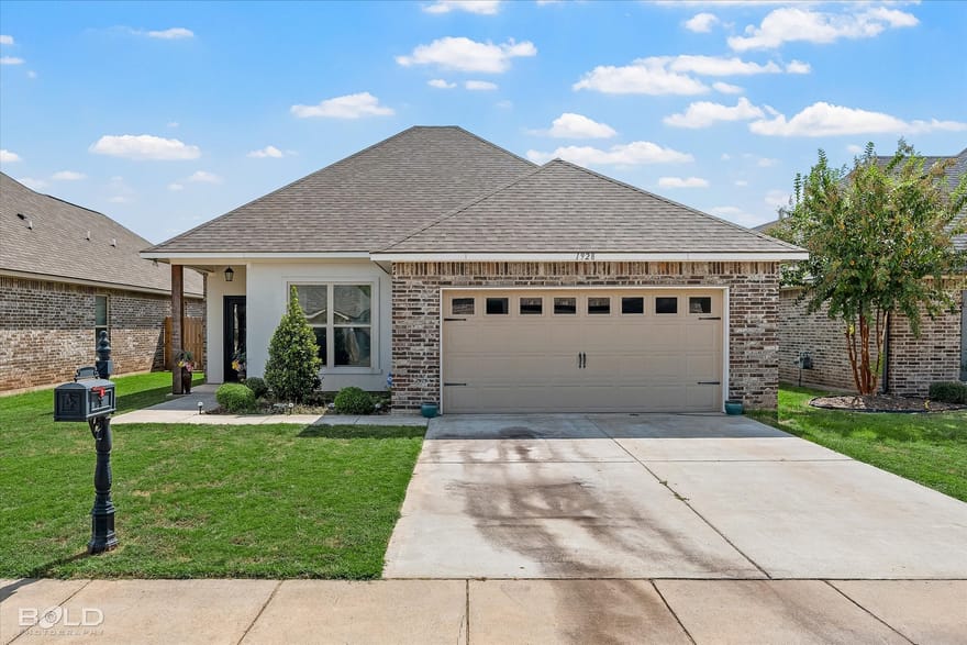 1928 Valdemar Place, Bossier City, Louisiana
