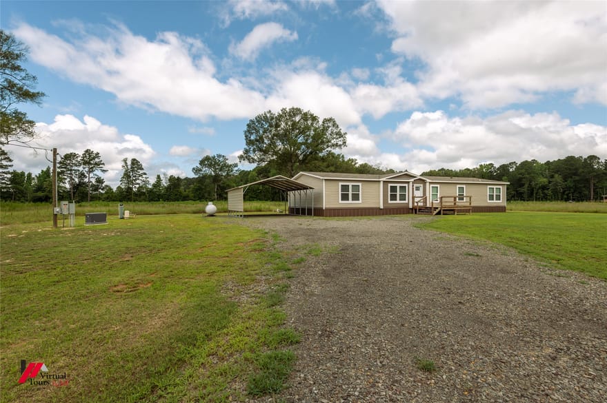 810 Chalybeate Springs Road, Plain Dealing, Louisiana