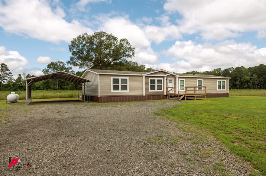 810 Chalybeate Springs Road, Plain Dealing, Louisiana