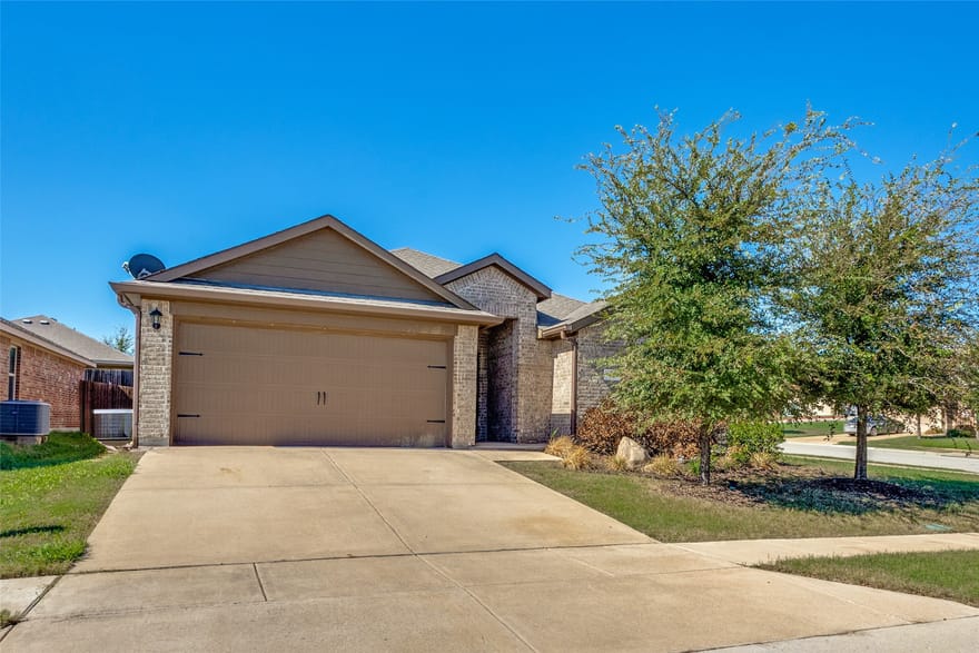 1113 Meadow Side Drive, Princeton, Texas