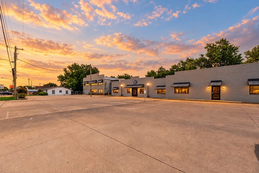 400 N 4th Street, Wills Point, Texas