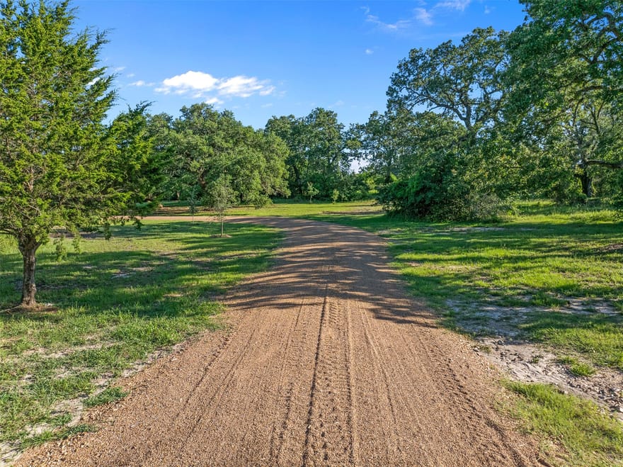 2130 Hartfield Road, Round Top, Texas