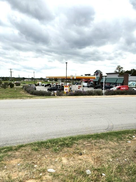 1882 Old Mineral Wells Hwy, Weatherford, Texas