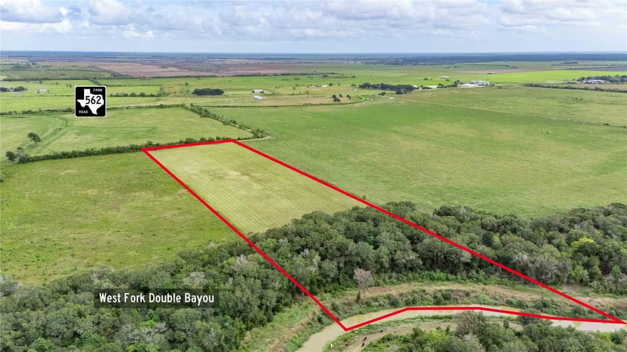 2626 Fm 562, Anahuac, Texas