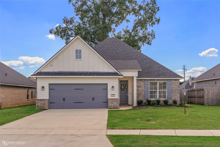 216 Cullom Drive, Bossier City, Louisiana