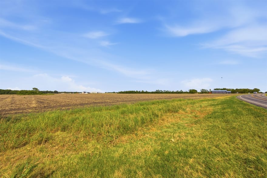 661 Fm 902, Sherman, Texas